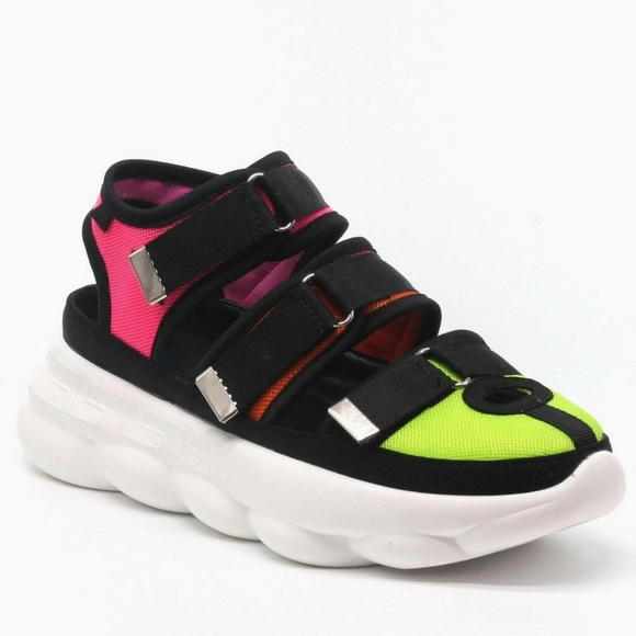 Sarah Siah Shoes - Last Size 7🖤Multi Triple Closure Platform Sneaker